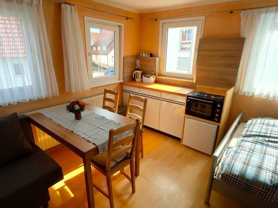 Zentrale & Ruhige Ferienwohnung メッシンゲン エクステリア 写真