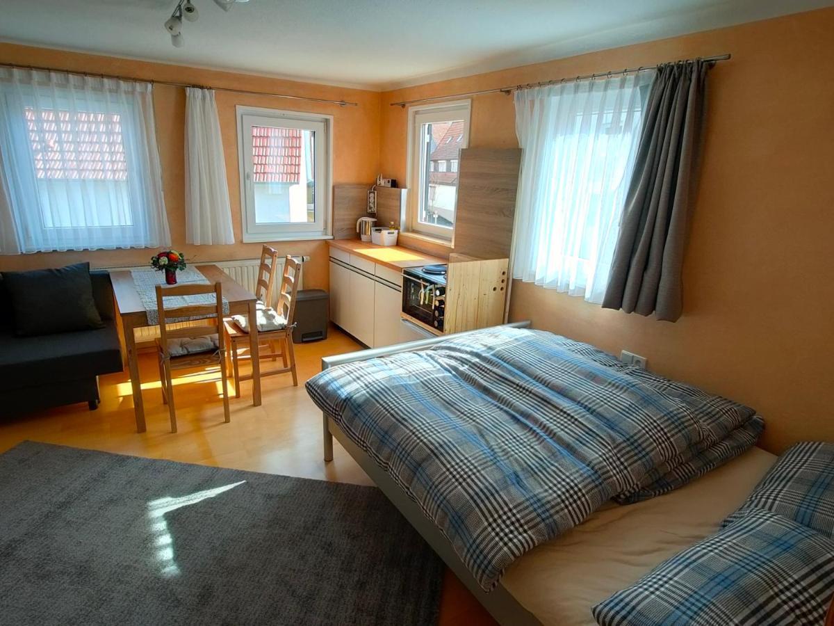 Zentrale & Ruhige Ferienwohnung メッシンゲン エクステリア 写真